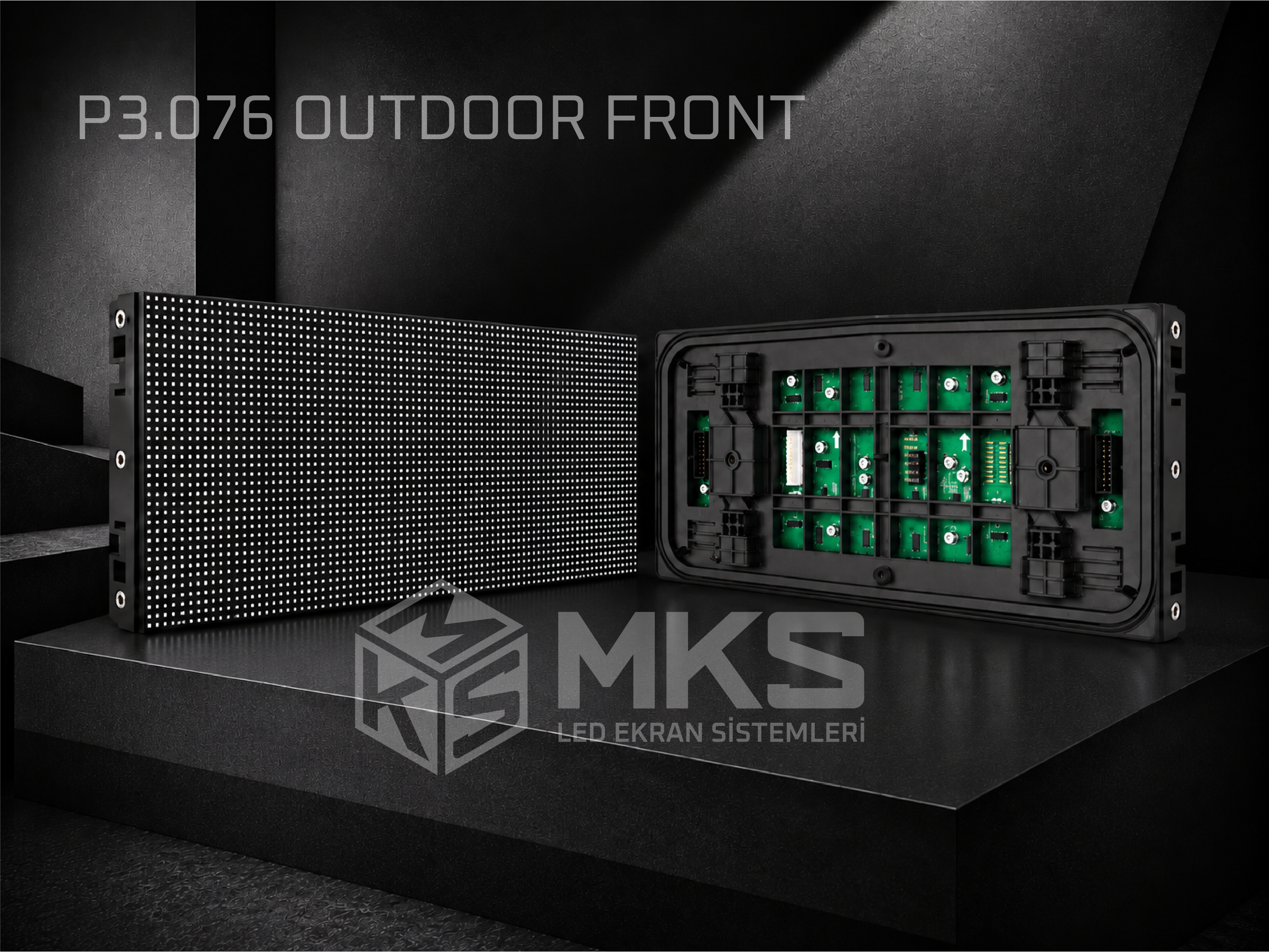P 3.076 Outdoor Front